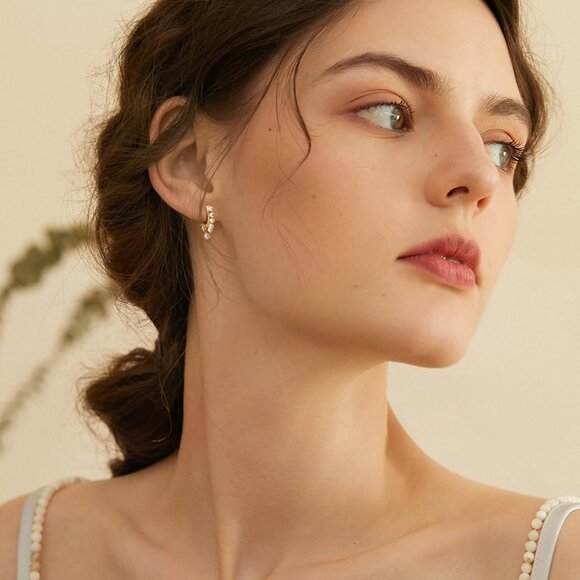 Pearl Hoop Earrings Gold 14K Women's Romantic Wedding Elegant Gift - Picture 7 of 7